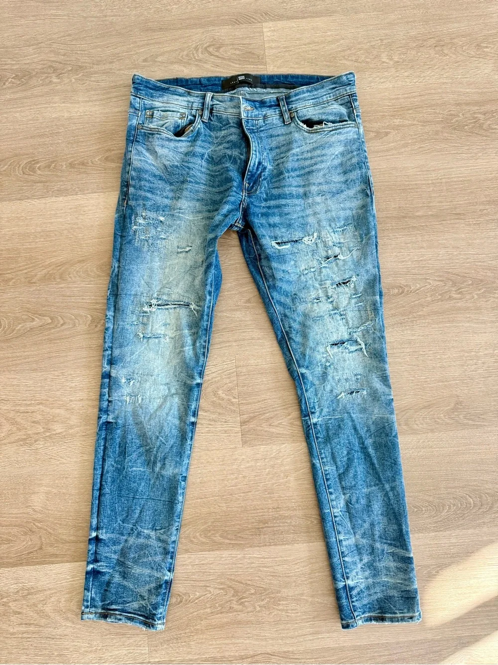 Jordan Craig Legacy Edition Jeans Men Size 38x32 Blue Distressed Slim Fit Denim